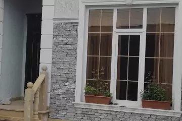 Satılır Həyət Evi Buzovnada