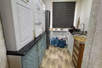 Satılır Köhnə Tikili Biləcəridə