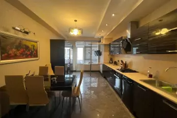 Aylıq Kirayə Yeni Tikili Ağ şəhər Kompleksində