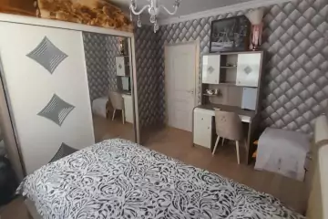 Satılır Köhnə Tikili Biləcəridə
