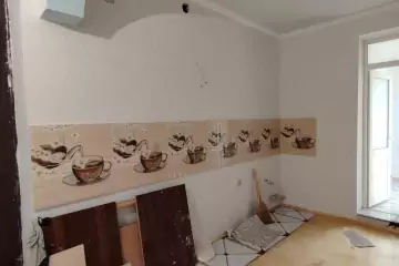 Satılır Köhnə Tikili Vağzalda