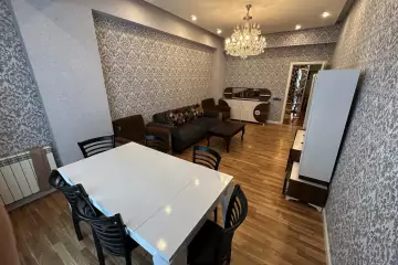 Aylıq Kirayə Yeni Tikili Elmler Akademiyasıda