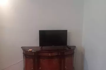 Aylıq Kirayə Köhnə Tikili Elmler Akademiyasıda