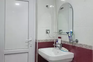 Satılır Həyət Evi 6-cı Mikrorayonda