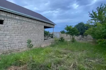 Satılır Həyət Evi Buzovnada