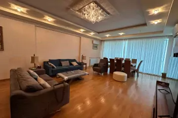 Aylıq Kirayə Yeni Tikili Ağ şəhər Kompleksində
