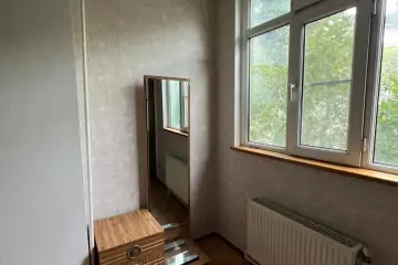 Satılır Köhnə Tikili Biləcəridə