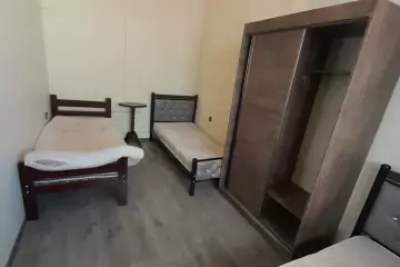 Aylıq Kirayə Həyət Evi Nəsimi Bazarında