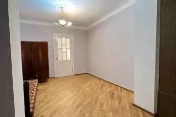 Satılır Köhnə Tikili Biləcəridə