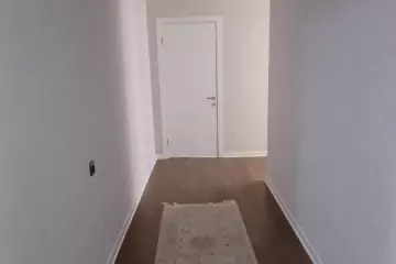 Satılır Yeni Tikili Elmler Akademiyasıda