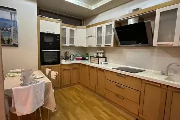 Aylıq Kirayə Yeni Tikili Ağ şəhər Kompleksində