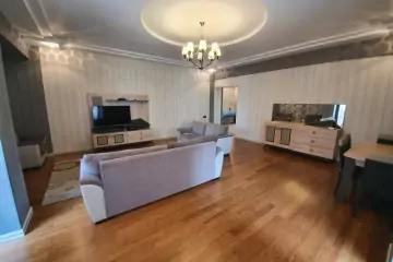 Aylıq Kirayə Yeni Tikili Ağ şəhər Kompleksində