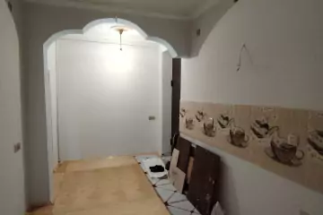 Satılır Köhnə Tikili Vağzalda
