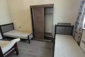 Aylıq Kirayə Həyət Evi Nəsimi Bazarında