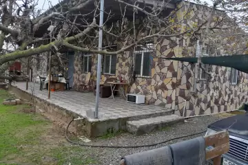 Satılır Həyət Evi Maştağada
