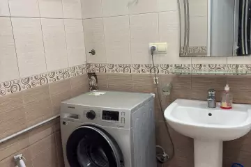 Aylıq Kirayə Köhnə Tikili Grand Hayatda