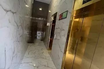 Satılır Yeni Tikili Heydər əliyev Mərkəzində