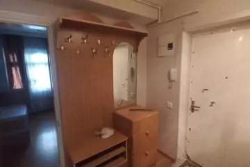 Aylıq Kirayə Köhnə Tikili Elmler Akademiyasıda