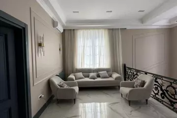 Satılır Bağ Evi şüvəlanda