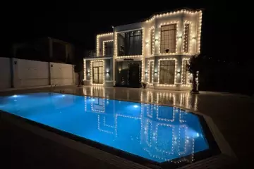 Satılır Bağ Evi şüvəlanda
