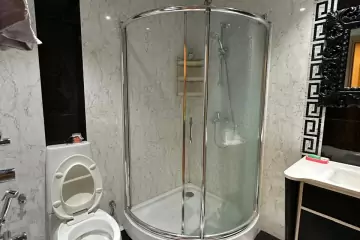 Satılır Yeni Tikili Ağ şəhər Kompleksində