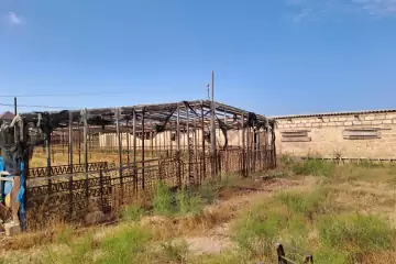 Satılır Həyət Evi Qalada