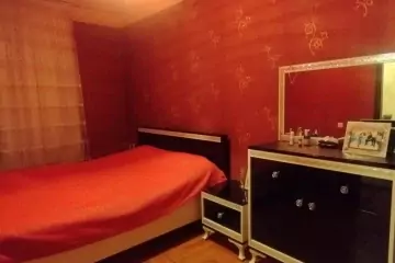 Satılır Köhnə Tikili Yasamalda