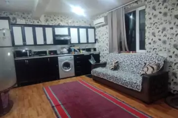 Satılır Köhnə Tikili Yasamalda