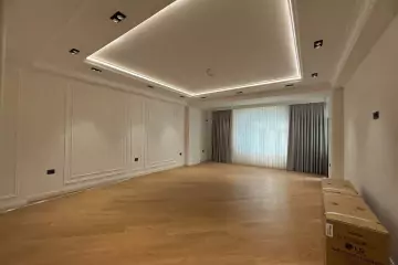 Satılır Yeni Tikili 7-ci Mikrorayonda