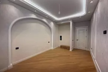 Satılır Yeni Tikili 7-ci Mikrorayonda
