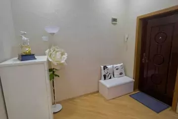 Satılır Yeni Tikili 8-ci Mikrorayonda