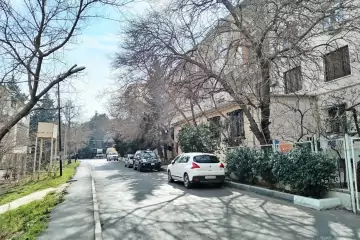 Satılır Köhnə Tikili İzmir Parkı 