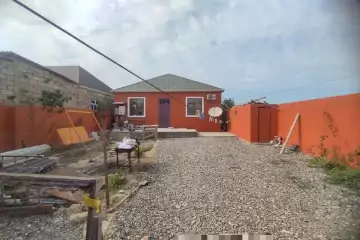 Satılır Həyət Evi Balaxanıda