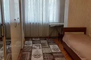 Satılır Köhnə Tikili Beşmərtəbədə