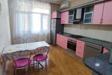 Satılır Yeni Tikili Yasamalda