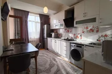 Satılır Yeni Tikili Masazırda
