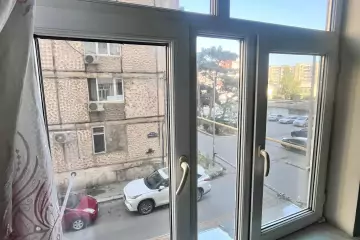 Satılır Köhnə Tikili Həzi Aslanovda