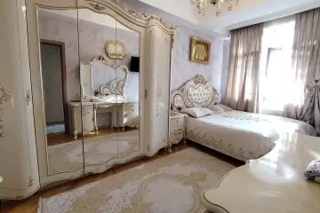 Satılır Yeni Tikili Masazırda