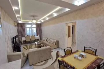 Satılır Yeni Tikili Masazırda