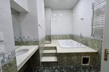 Aylıq Kirayə Ofis İçərişəhərdə