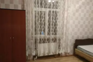 Aylıq Kirayə Köhnə Tikili Xalqlar Dostluğuda