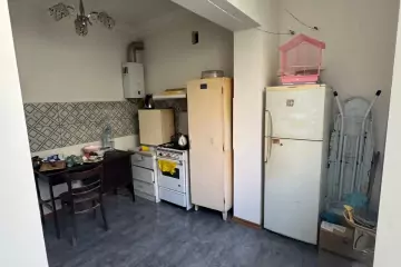 Satılır Köhnə Tikili 9-cu Mikrorayonda