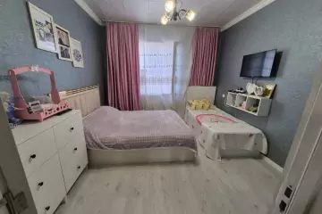 Satılır Köhnə Tikili Biləcəridə