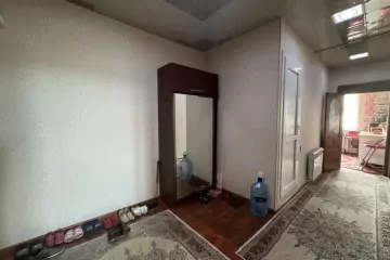 Satılır Köhnə Tikili Biləcəridə