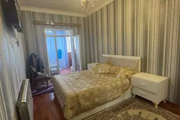 Satılır Köhnə Tikili Biləcəridə