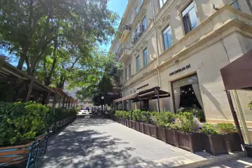 Aylıq Kirayə Ofis İçərişəhərdə