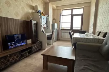 Satılır Yeni Tikili Masazırda