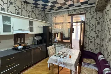 Satılır Yeni Tikili Yeni Yasamalda