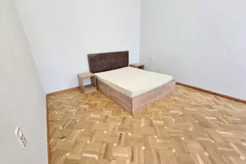 Aylıq Kirayə Ofis İçərişəhərdə