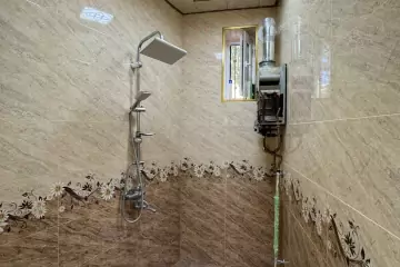Satılır Köhnə Tikili Biləcəridə